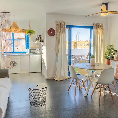 Tarifa Cozy House - Beach View & Balcony Exterior photo