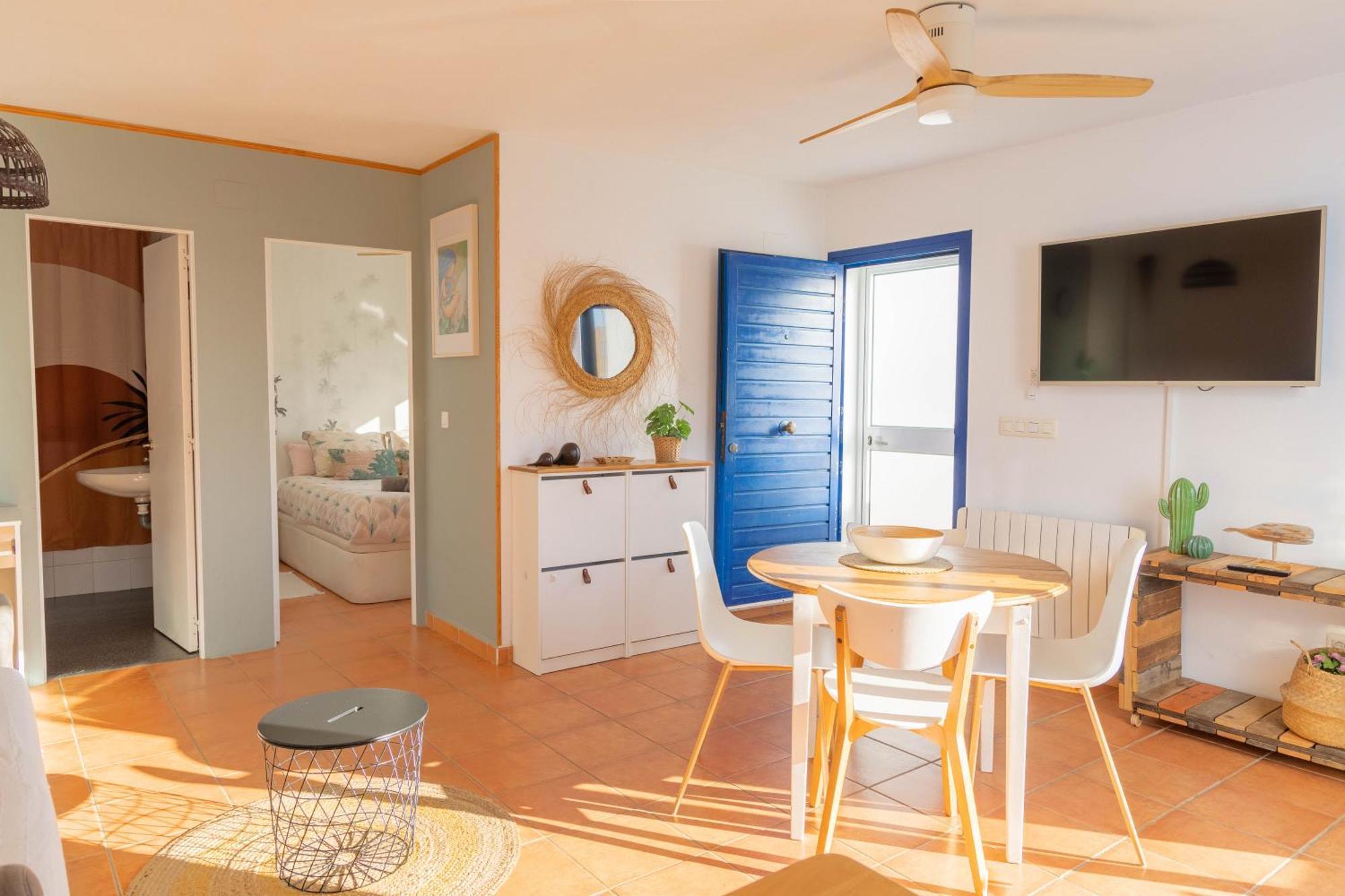 Tarifa Cozy House - Beach View & Balcony Exterior photo